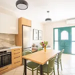 Melissa Zoe House Nyaraló *