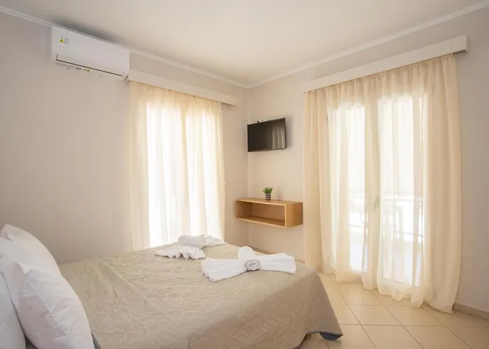 Melissa Zoe House Vaszilikí